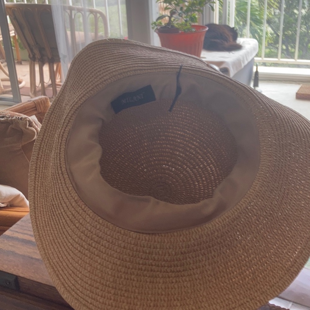 Hat - Picture 3 of 3